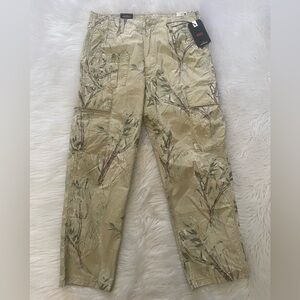 Levi's Woodland Print Parachute Cargo Pants 36 x 30